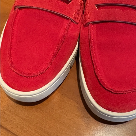 Vionic red loafer - Picture 6 of 8
